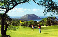 Golfers put on south Maui course